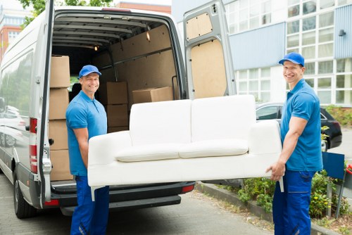 Removal van Merton about us page introduction with local moving service focus
